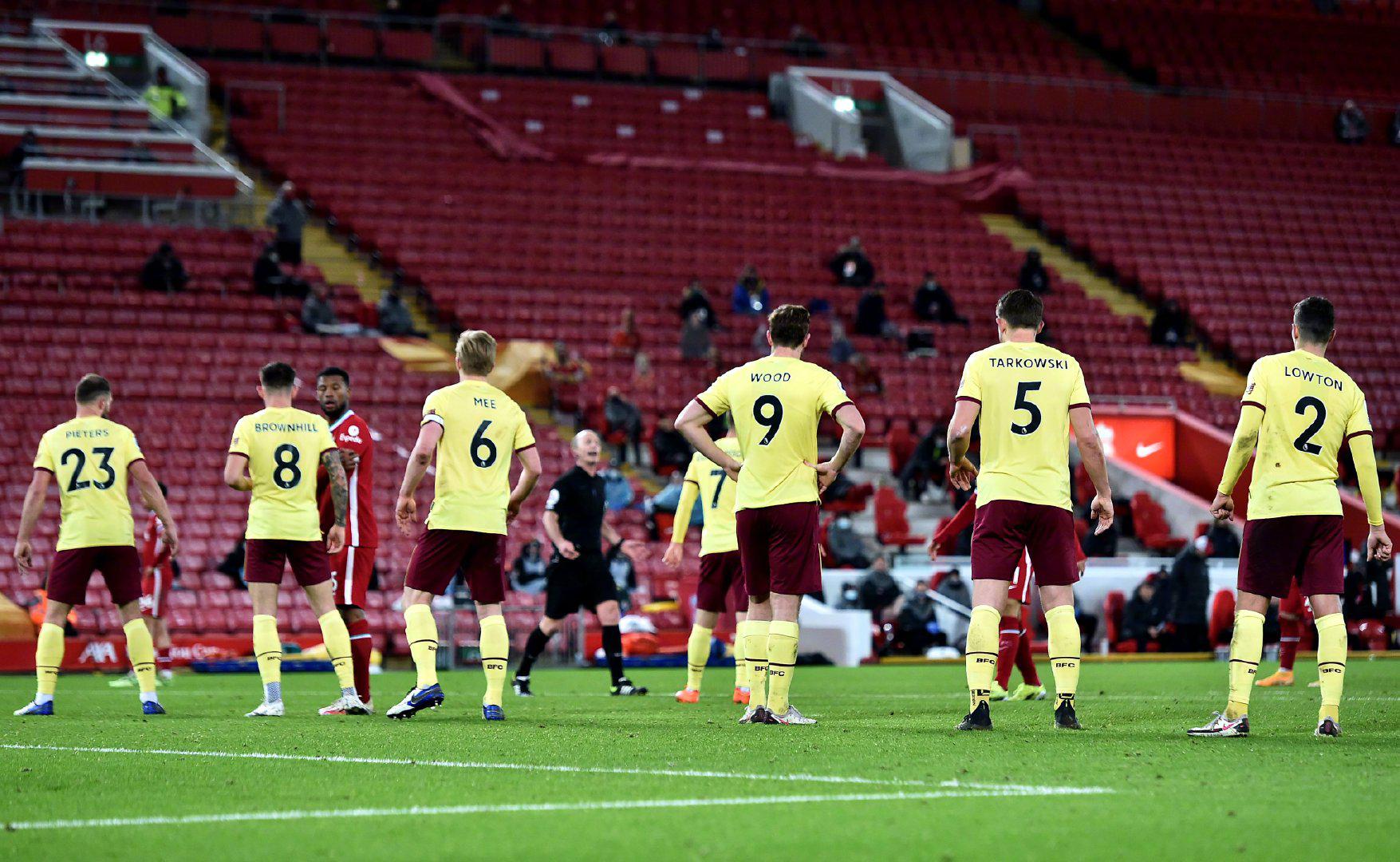 转会及续约 转会及续约