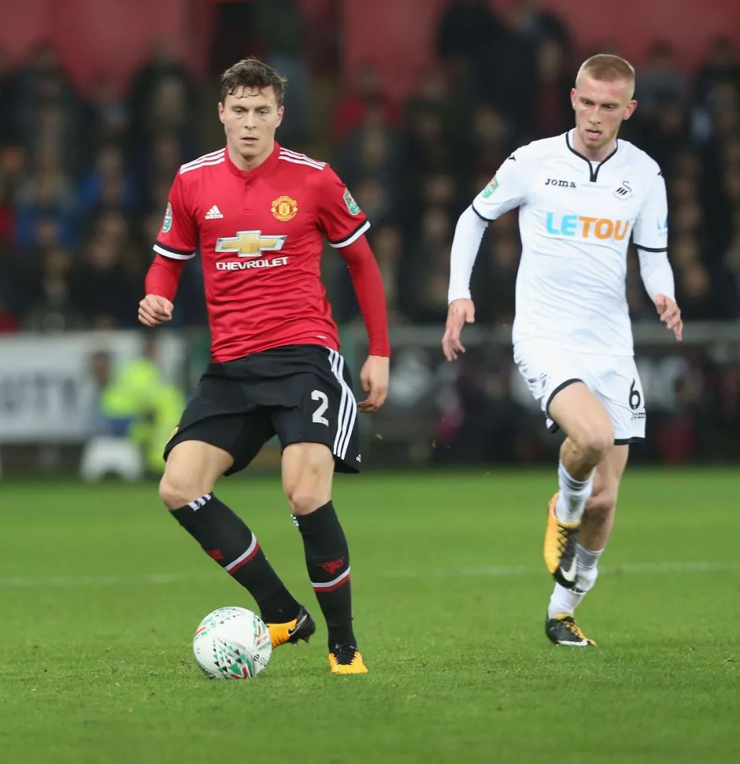 却展现出了 却展现出了